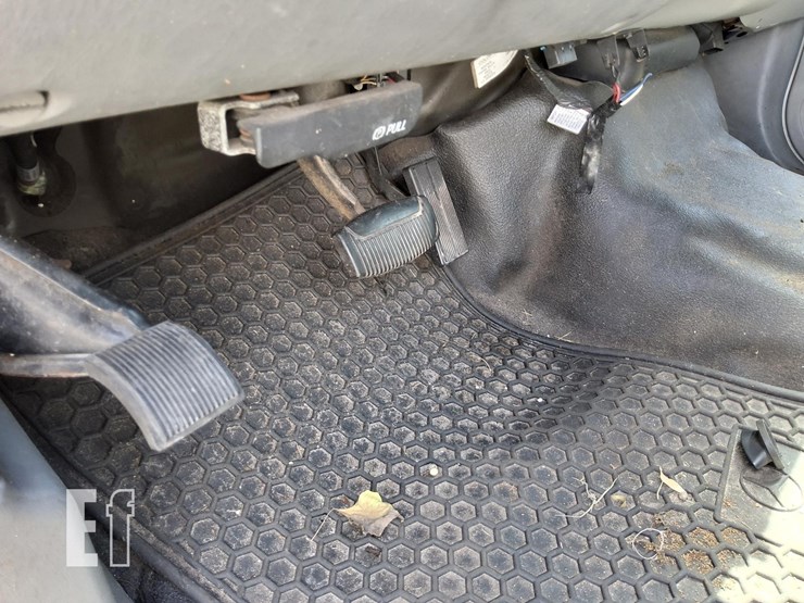 2003-ford-f450-xl-sd-image-18