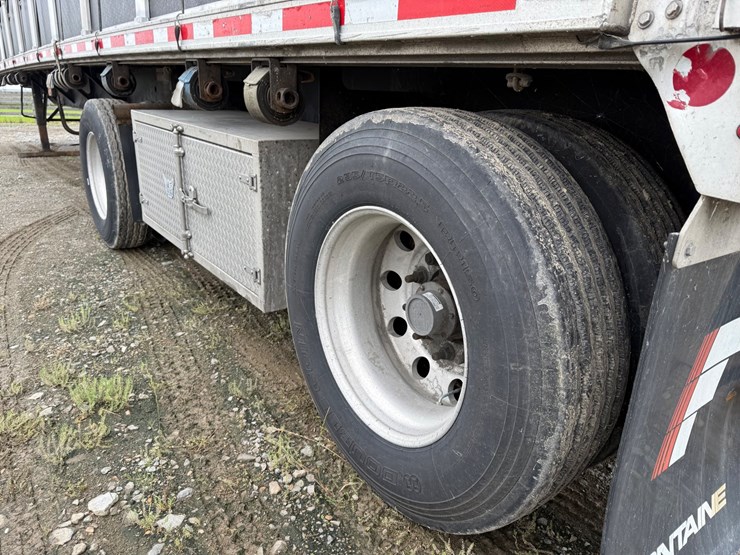2016-fontaine-flat-bed-trailer-image-12