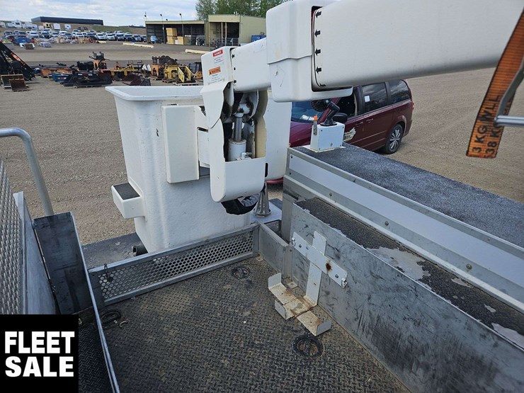 2019-ford-f550-image-46