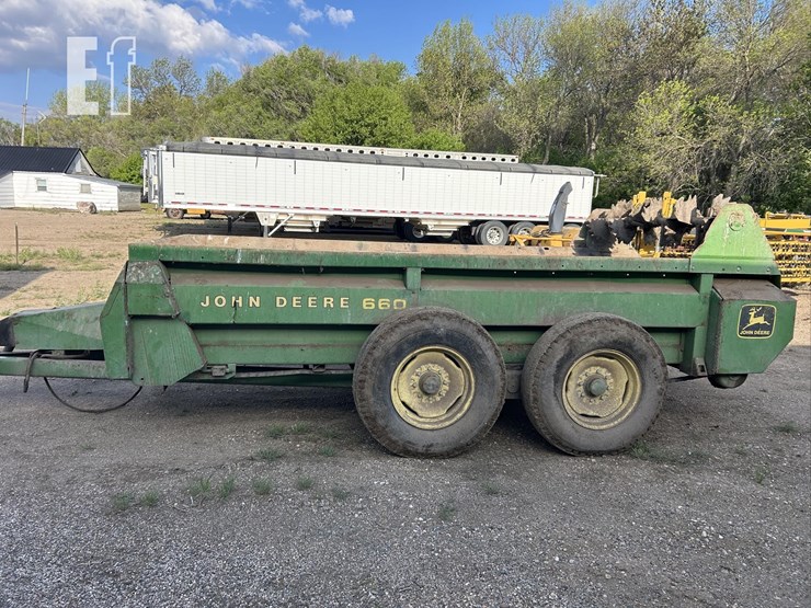 john-deere-660-image-8