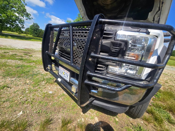 2017-ford-f550-image-76
