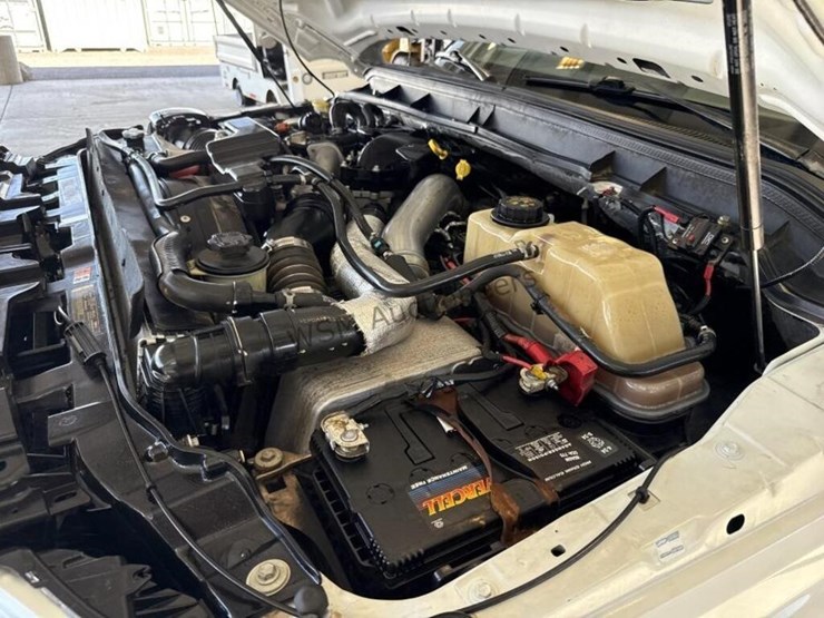 2012-ford-f350-image-12