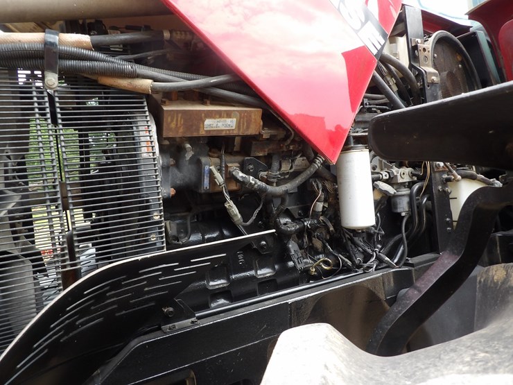 case-ih-mx270-image-40
