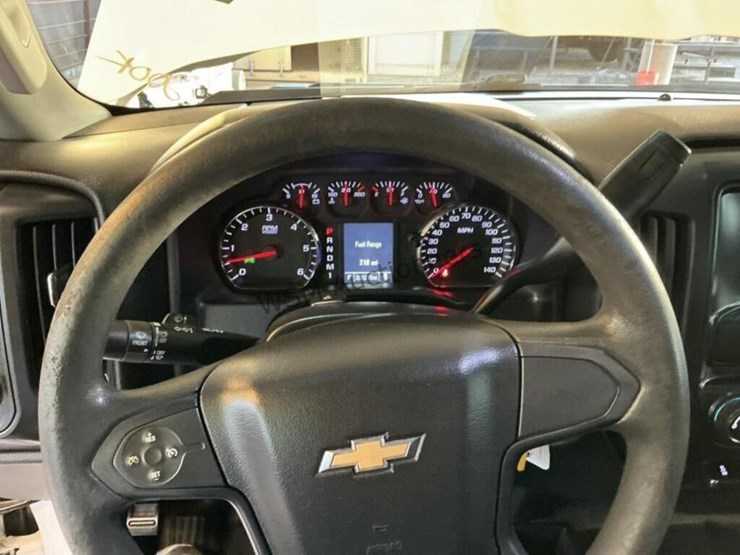 2016-chevrolet-silverado-3500hd-image-18