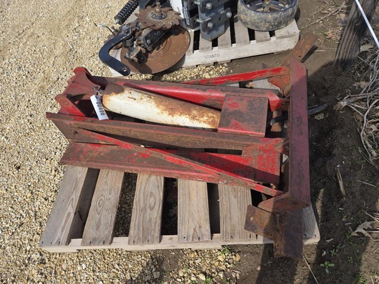 #496-•-heider-wagon-hoist-image-3