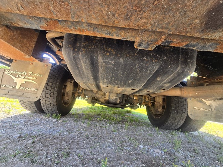 2017-ford-f550-image-59