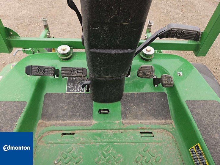 2019-john-deere-1580-image-11