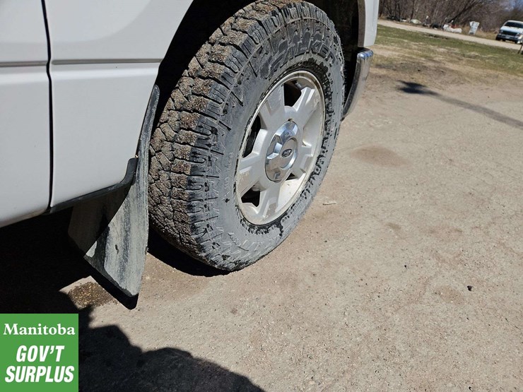 2014-ford-f150-image-13