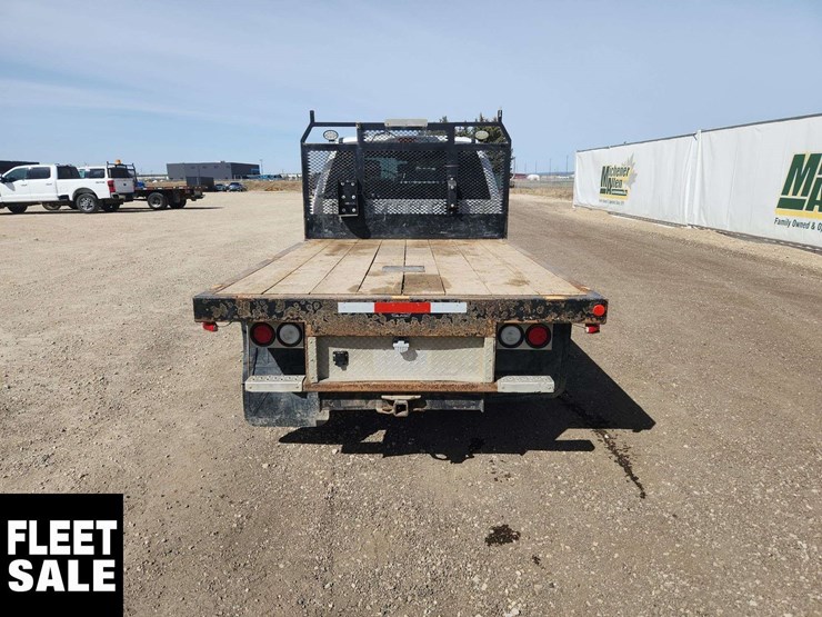 2020-ford-f350-image-7