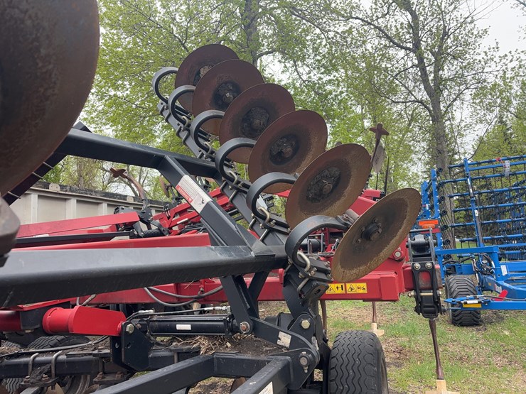 2017-case-ih-875-ecolo-tiger-disk-ripper-image-11