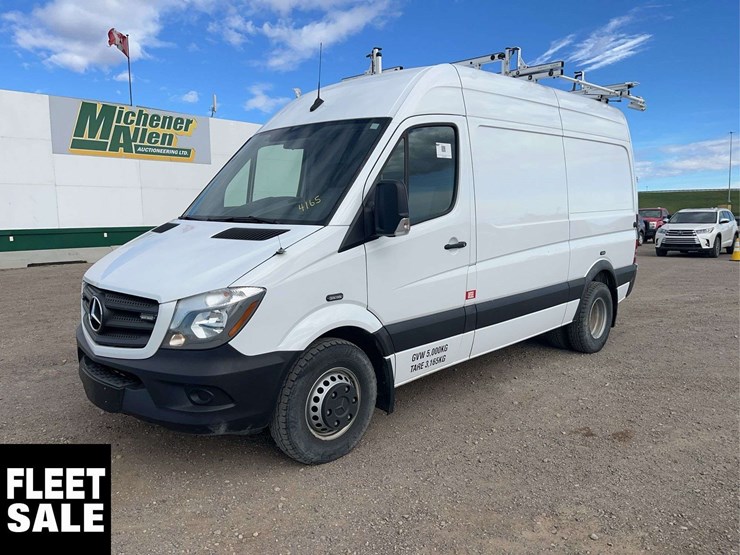 2018-mercedes-benz-sprinter-3500-xd-image-1