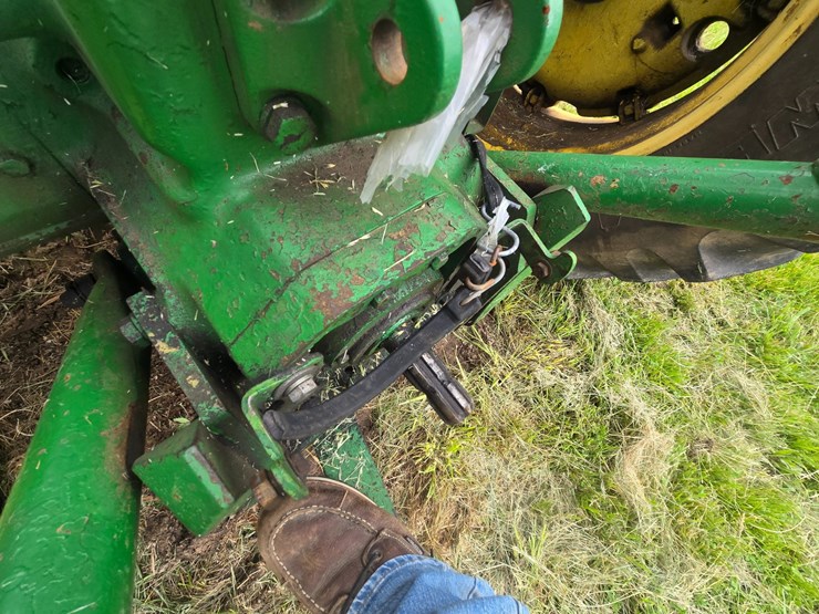 john-deere-2840-image-25