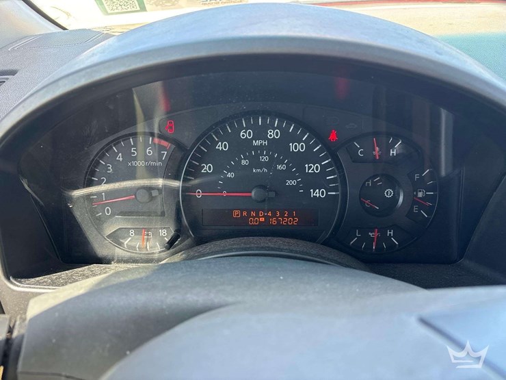 2007-nissan-armada-image-13