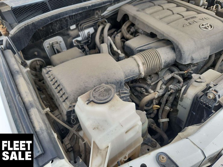 2014-toyota-tundra-image-29