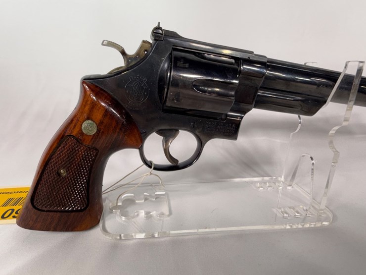 #60-•-smith-&-wesson-29-2-44mag-revolver-n330311-image-8