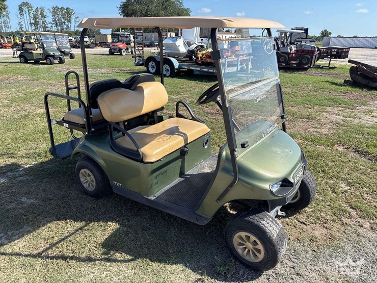 2019-ez-go-electric-cart-image-2