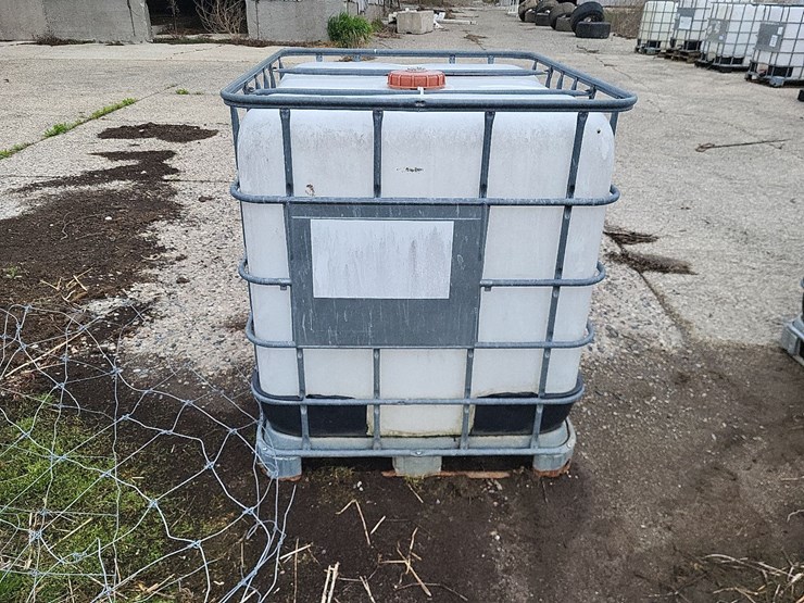 tote-w/valve---tag-#1245-image-6