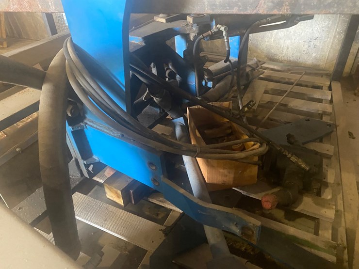 ford-6610-image-10