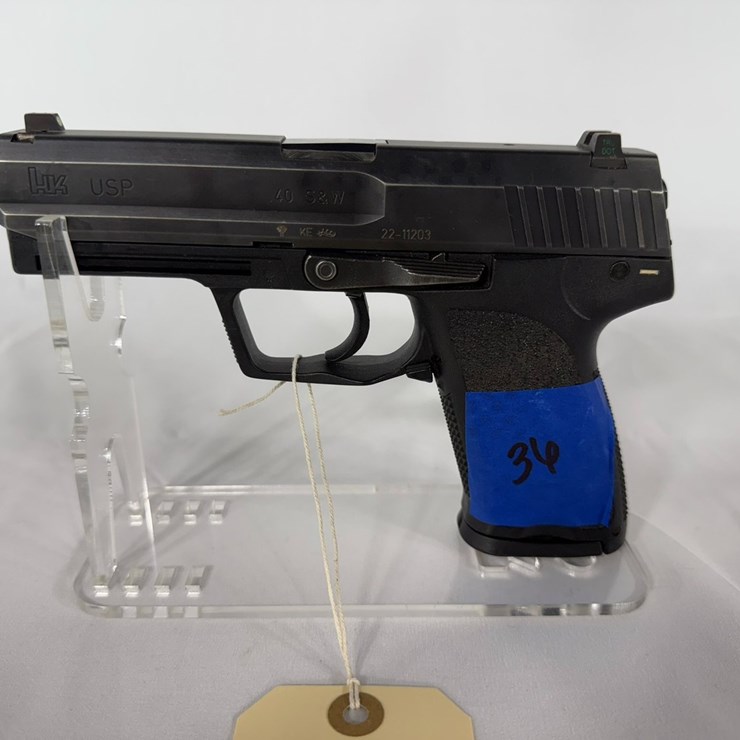 #36 • Heddert Koch HK USP 40 S&W Pistol 22-11203