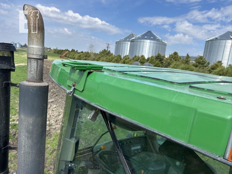 2000-john-deere-9400t-image-46