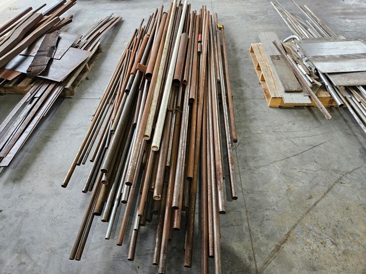 #6269-•-pallet-of-assorted-metal-pipes-image-5