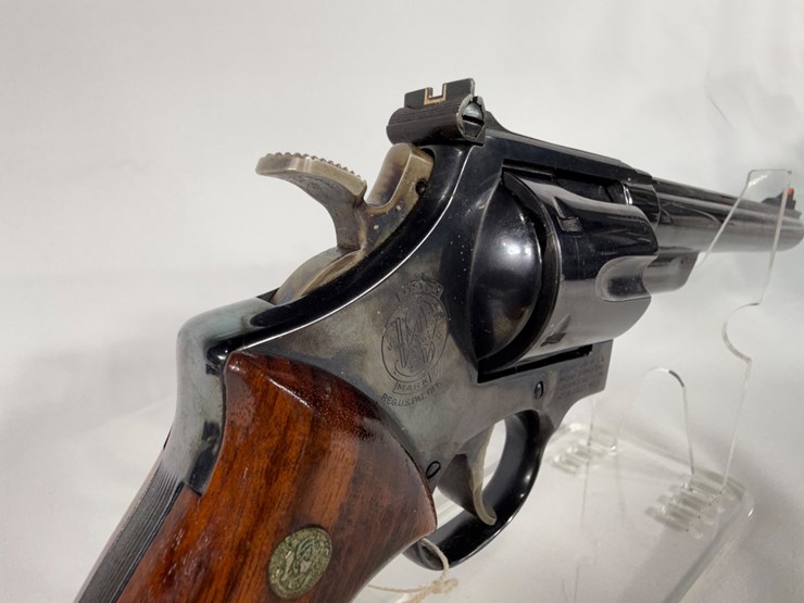 #60-•-smith-&-wesson-29-2-44mag-revolver-n330311-image-15