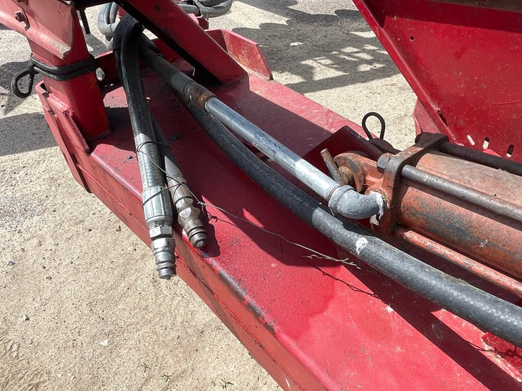 new-holland-477-image-18