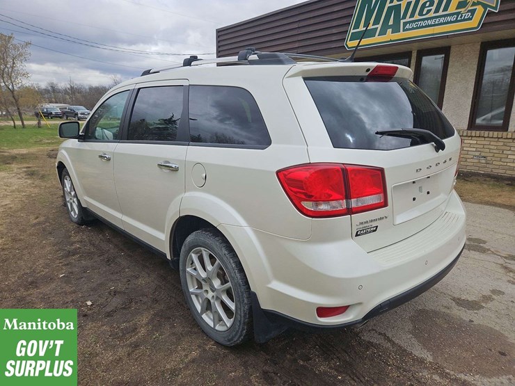 2012-dodge-journey-image-4