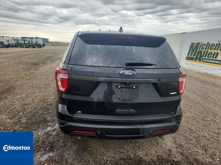 2018-ford-explorer-image-8
