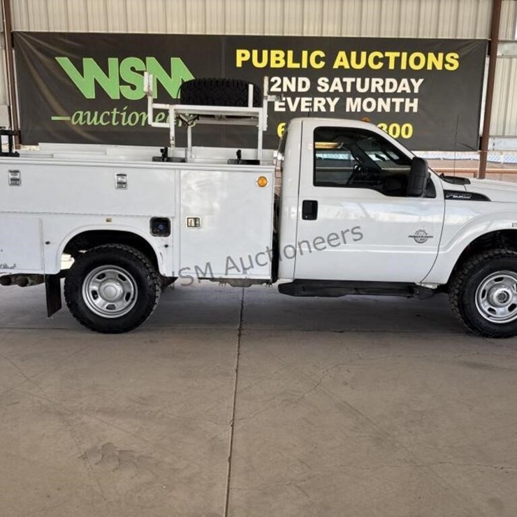 2012 FORD F350
