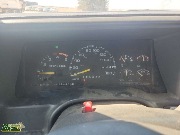 1996-gmc-sierra-3500-image-17