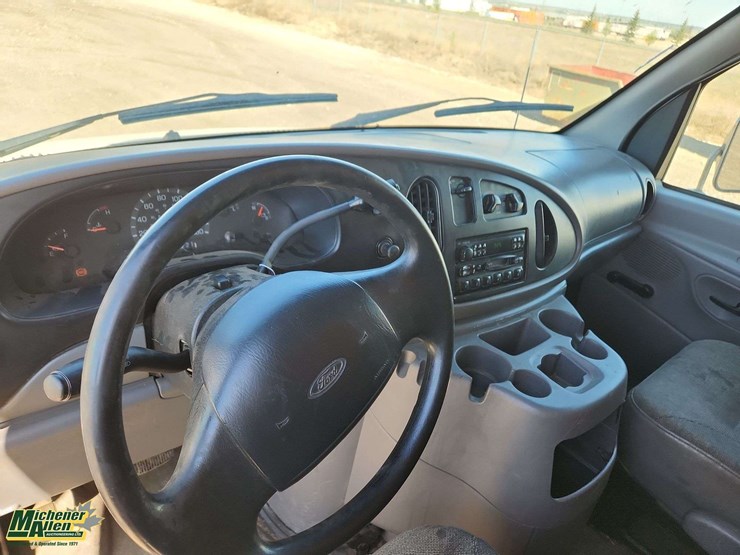 2000-ford-e-super-duty-image-14