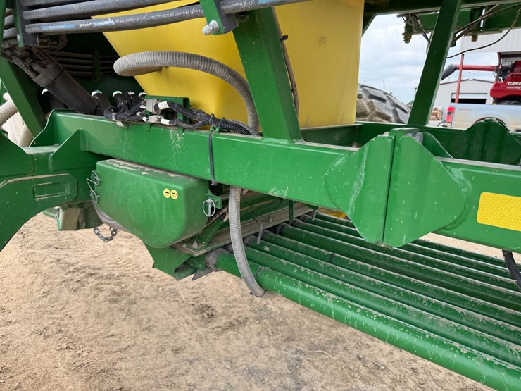 john-deere-1890-image-133