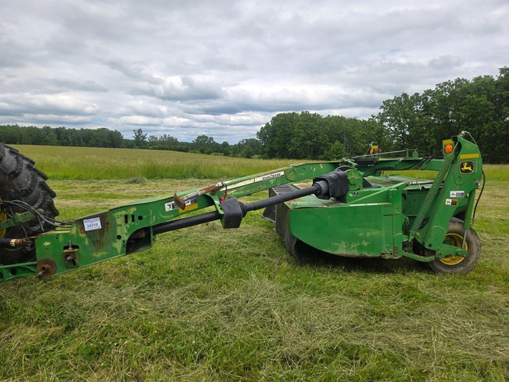 john-deere-630-image-10