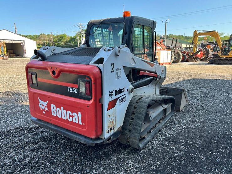 2020-bobcat-t550-image-4