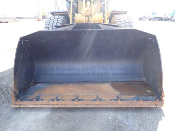 2023-caterpillar-926m-image-29