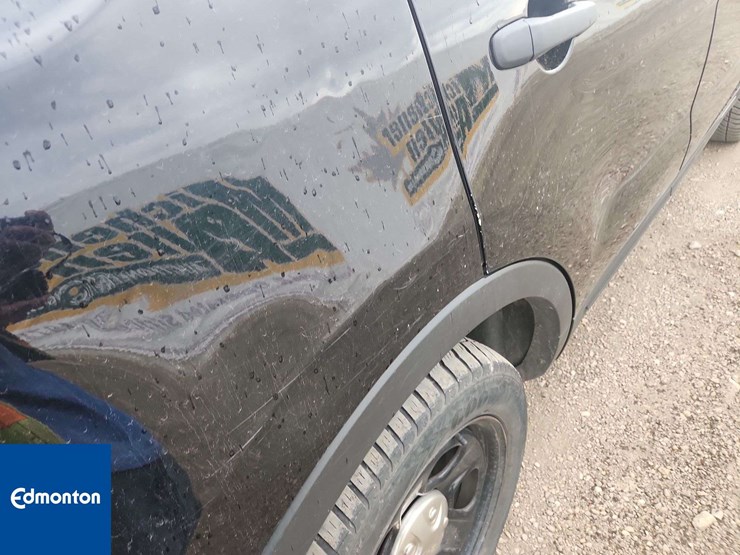 2018-ford-explorer-image-36