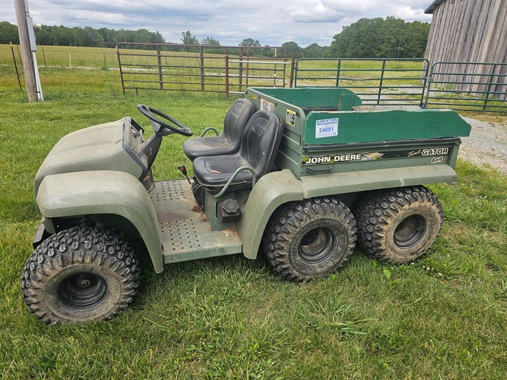 john-deere-gator-image-4