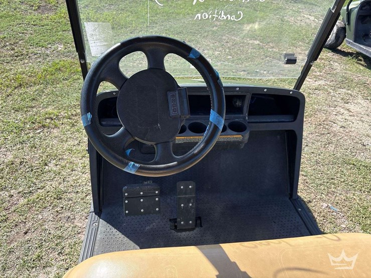 2019-ez-go-electric-cart-image-8
