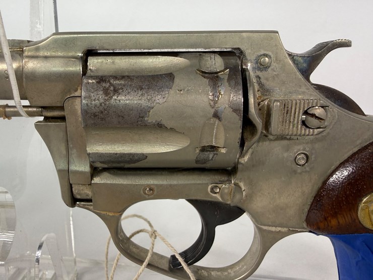 #72-•-charter-arms-undercover-38-special-revolver-107614-image-8