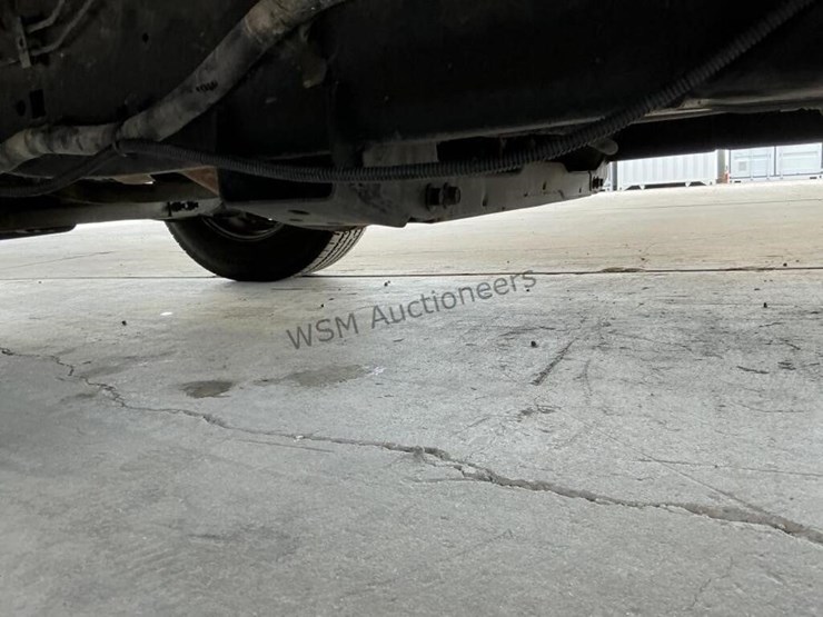 2013-ford-f150-image-25