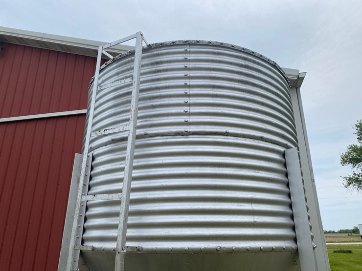 4-ton-feed-bin-image-19