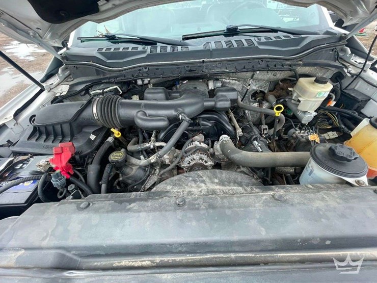 2017-ford-f550-image-8