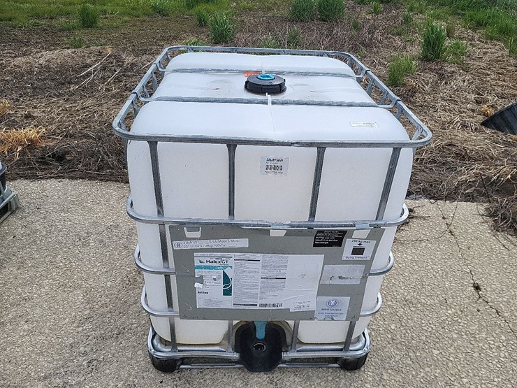 tote-w/valve---tag-#1242-image-1