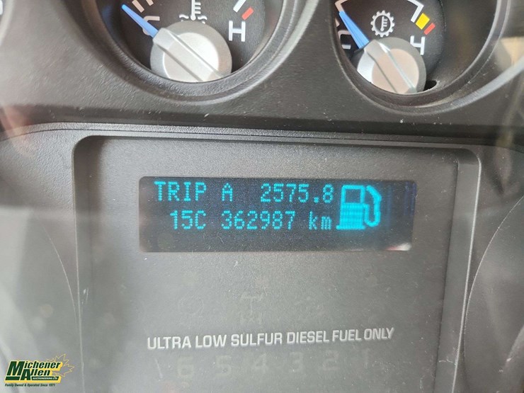 2011-ford-f550-image-8