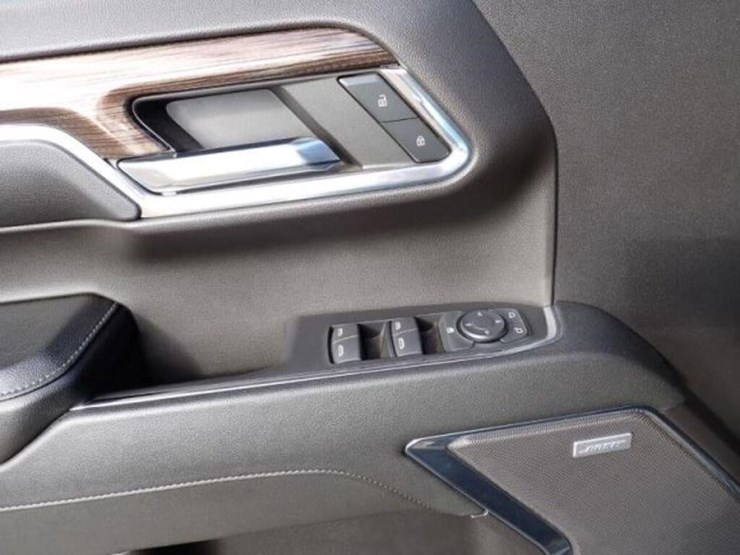2024-chevrolet-silverado-1500-image-15