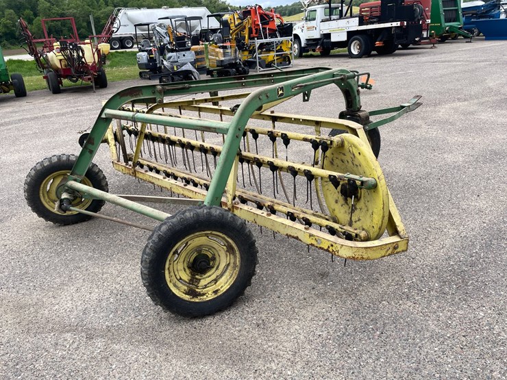 john-deere-660-image-3