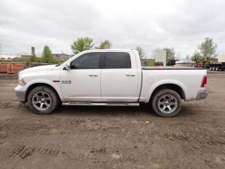 2017-dodge-ram-1500-image-8