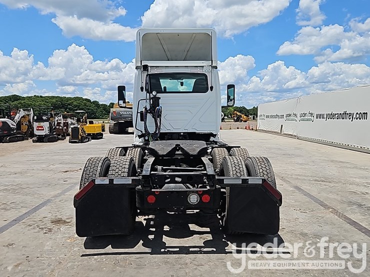 2019-international-lt-image-15