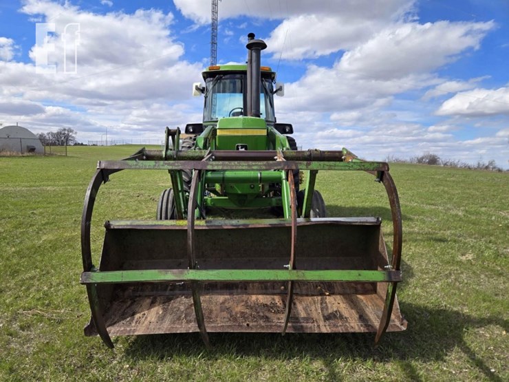 1975-john-deere-4430-image-6